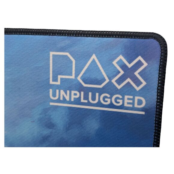 Magic The Gathering PAX Unplugged 2021 Reversible Playmat Vampires and Werewolve - Picture 3 of 8